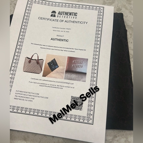 🌟Deal of the day🌟GUCCI
Original GG Supreme Canvas Linea Fold Over Bag - Picture 14 of 14